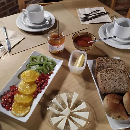 Rural Encinas Hotel 2*