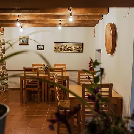 Rural Encinas Hotel Santa Maria de Redondo