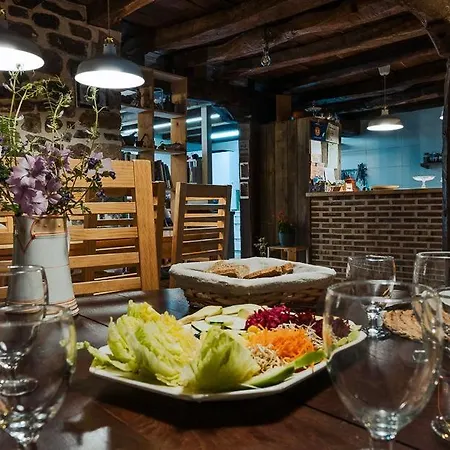 Rural Encinas Santa Maria de Redondo